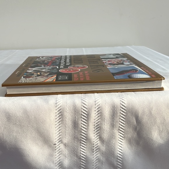 And The Fans Roared BOOK with 2 Audio CDs (unopened) - Picture 7 of 9